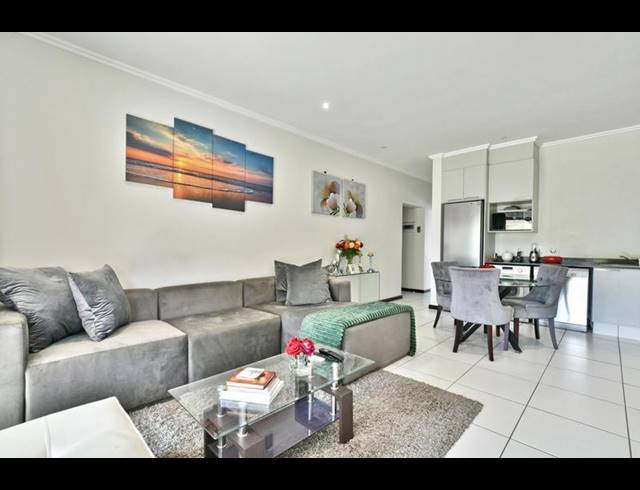 1 BEDROOM APARTMENT FOR SALE IN LONEHILL